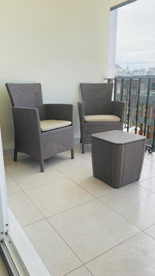 Enjoy Sanxenxo,200M Playa, Balcon Vistas Cies, Piscina & Terraza Azotea,2 Plazas Garaje, 2 Banos, Muy Luminoso, Muy Tranquilo,Muy Equipado, Centrico Exterior foto